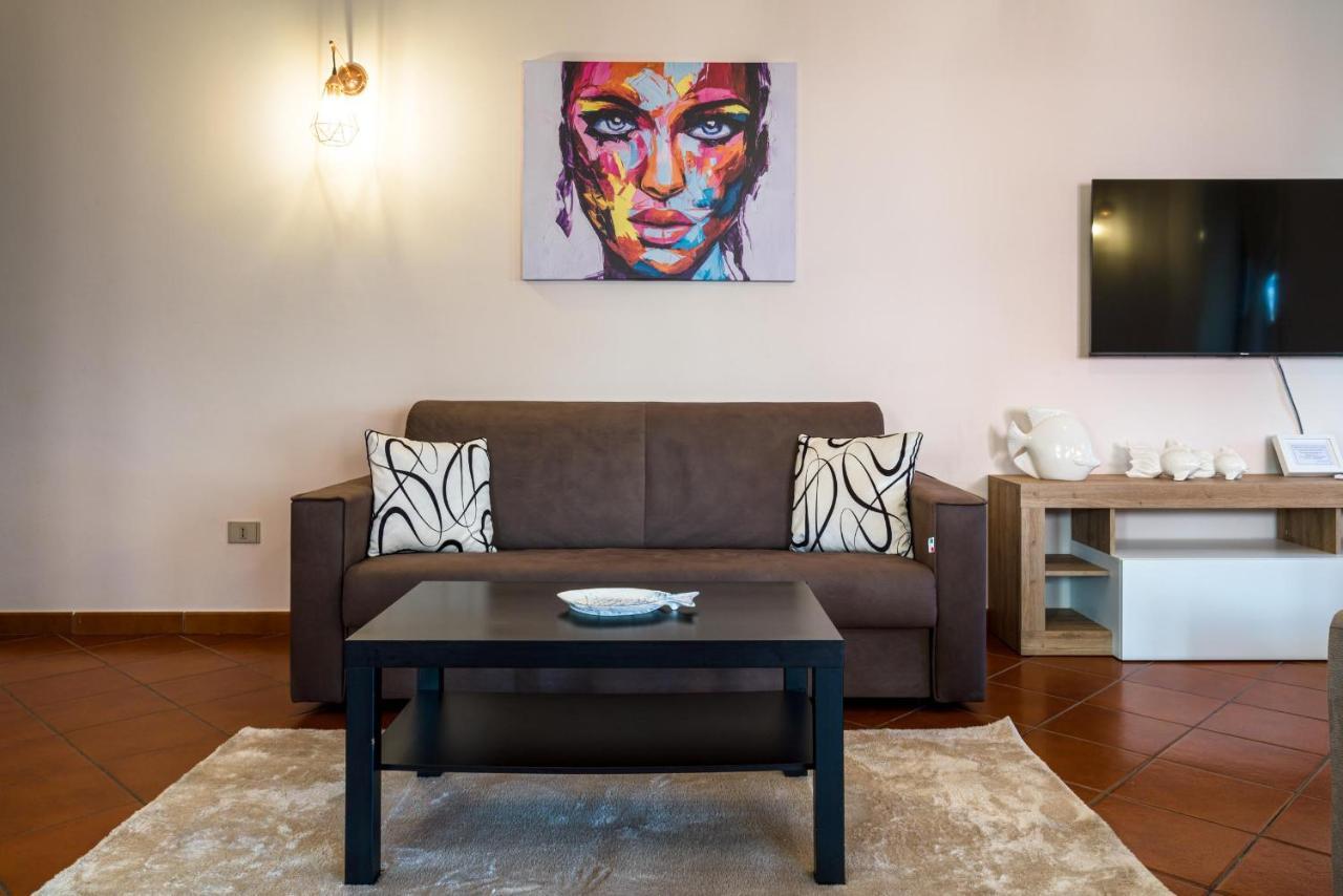 Loft Angolo Sul Mare Letojanni Luaran gambar
