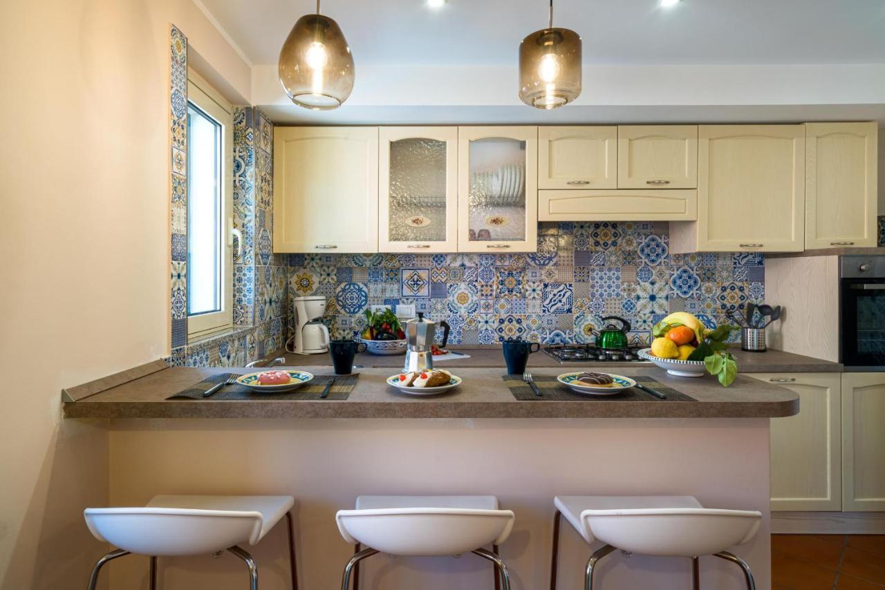 Loft Angolo Sul Mare Letojanni Luaran gambar