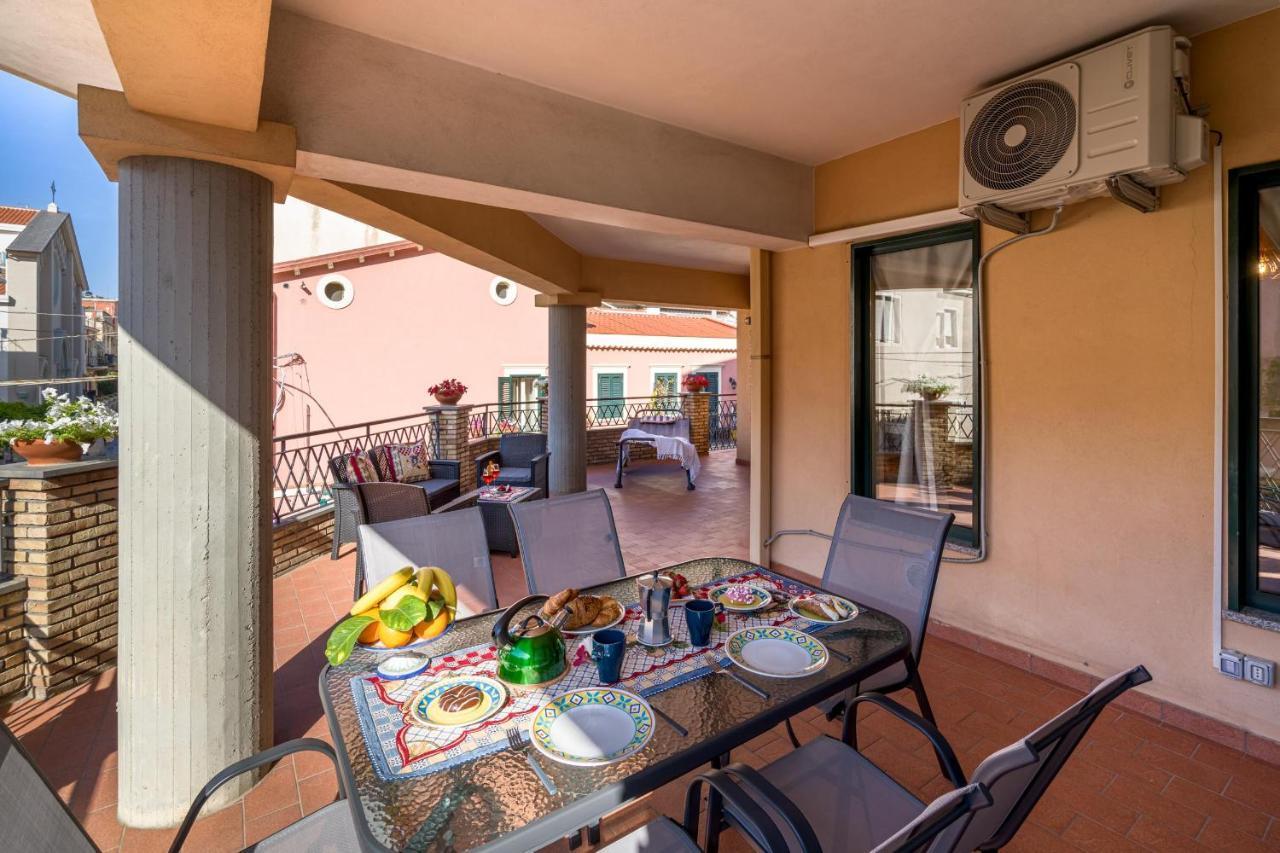 Loft Angolo Sul Mare Letojanni Luaran gambar