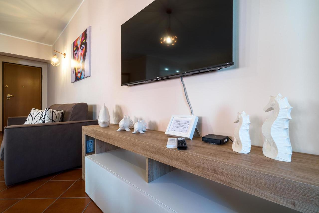 Loft Angolo Sul Mare Letojanni Luaran gambar