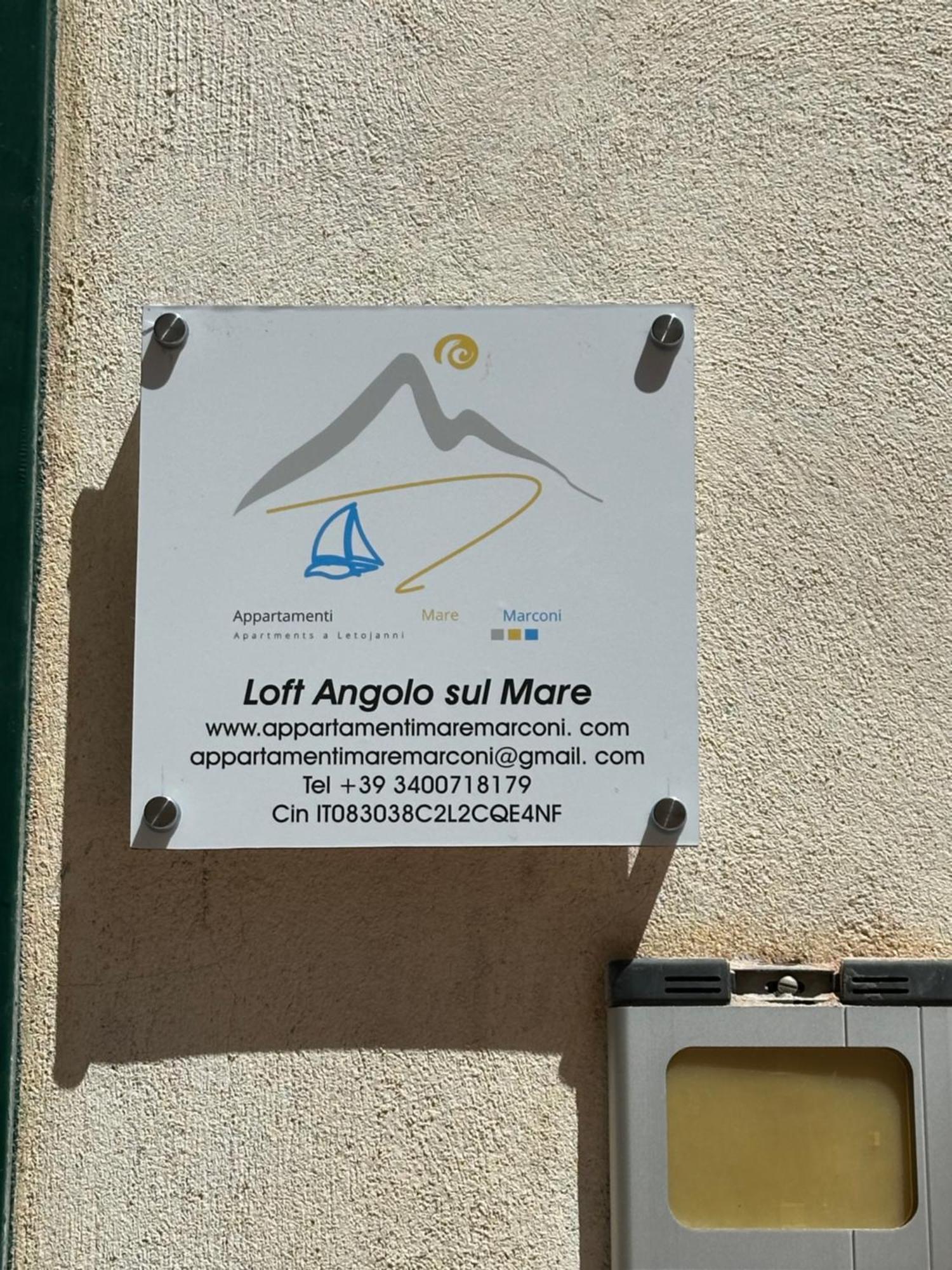 Loft Angolo Sul Mare Letojanni Luaran gambar